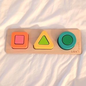 Lovevery Geo Shapes puzzle